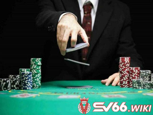 Kinh nghiệm đánh bài poker thật chậm và chắc